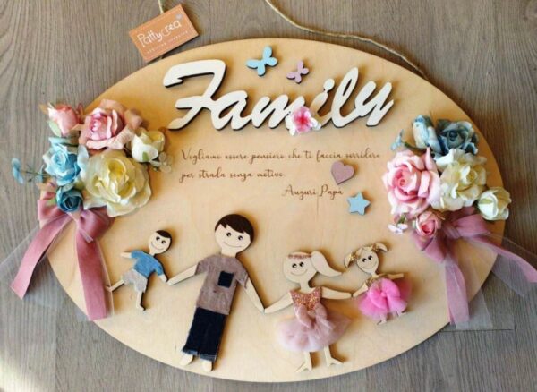 FAMILY SU OVALE LEGNO CON PERSONAGGI FRASE L.60CM 2229 PATTYCREA