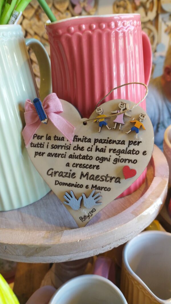 Cuore in legno con frase incisa a laser personalizzabile H.12cm 3360 Pattycrea